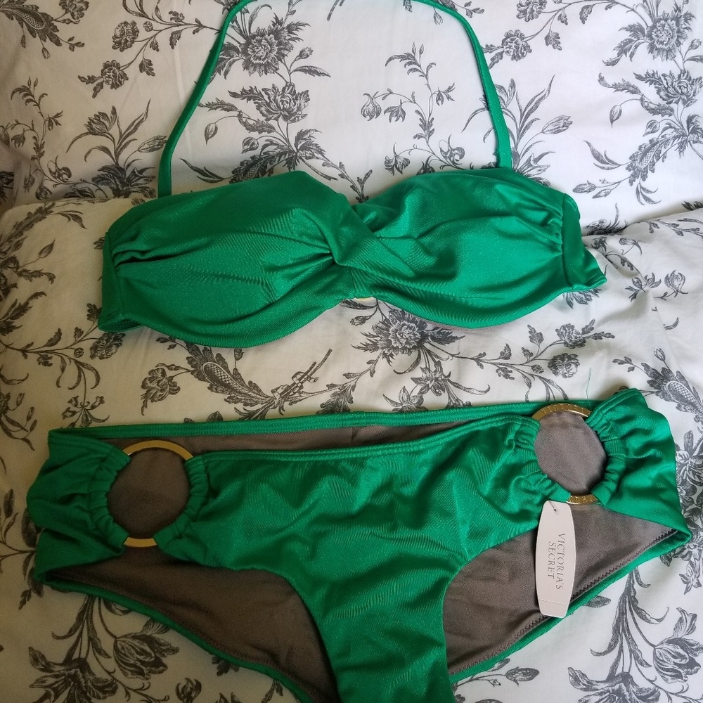 NWT Victoria's Secret Bikini